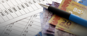 Leia mais sobre o artigo Como Recuperar INSS Pago Acima do Teto: Guia Completo para quem tem dois empregos ou múltiplas fontes de renda
