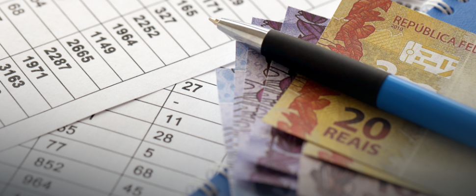 Leia mais sobre o artigo Como Recuperar INSS Pago Acima do Teto: Guia Completo para quem tem dois empregos ou múltiplas fontes de renda